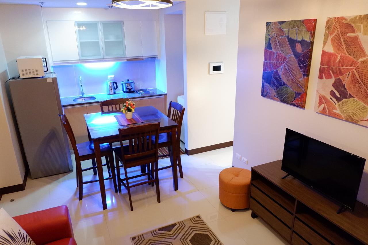 Travellers 101 Condo Near Manila Airport Bagian luar foto