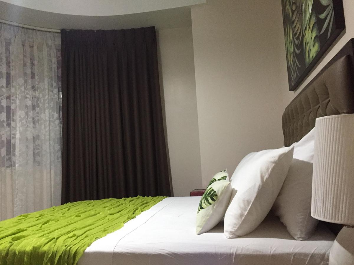 Travellers 101 Condo Near Manila Airport Bagian luar foto